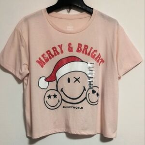 [5 x $20] New Smiley Christmas Cropped Top / Size L